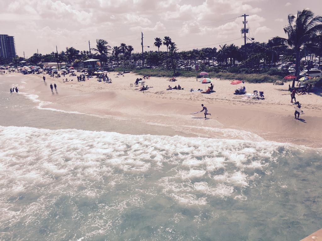 Casa Del Sol Beach Studios Холивуд Екстериор снимка